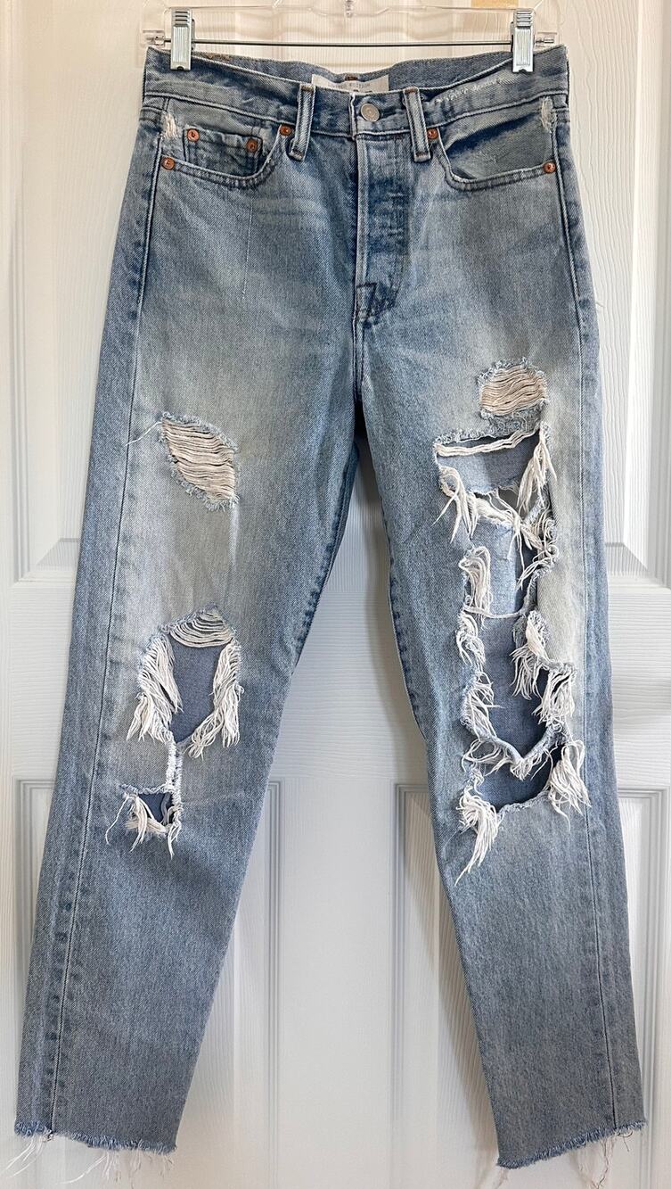 Levi’s x Rolling Stone Limited Edition Distressed Jeans W26 Light Wash